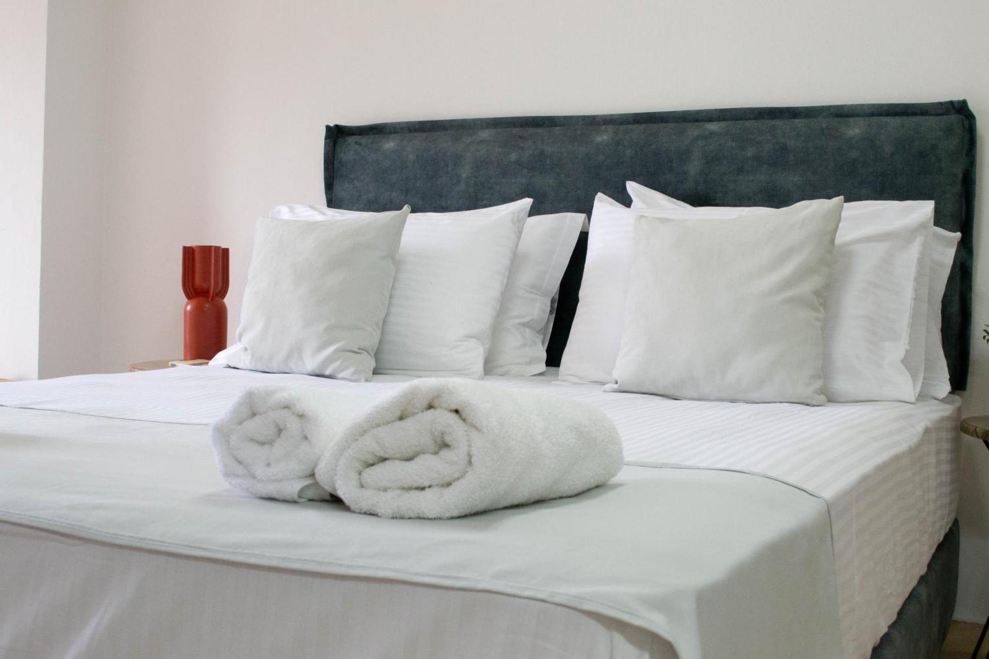 Oniropetra Luxury Suites Armakha Exteriör bild