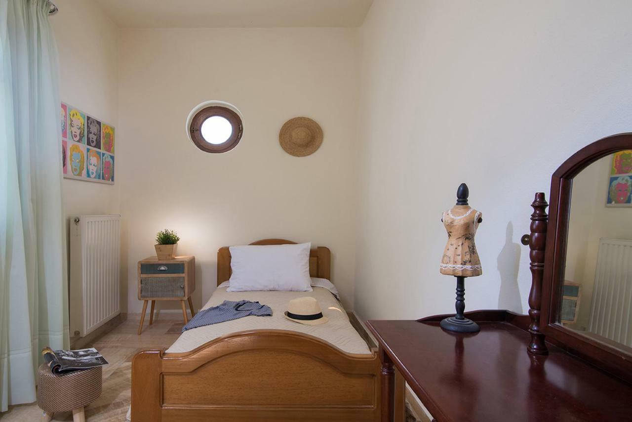 Oniropetra Luxury Suites Armakha Exteriör bild